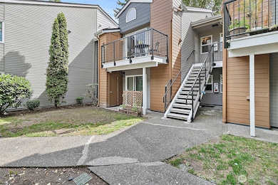 Front viiew of buiding.