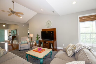 31 Princess Gate Dr-53