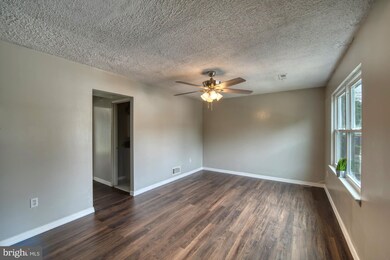 930 West St, Laurel, MD 20707 - photo 3