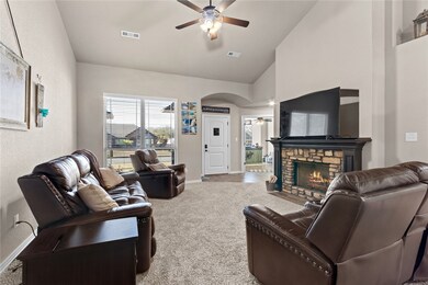 1650 Colonel Bartow Dr, Prairie Grove, AR 72753 - photo 4