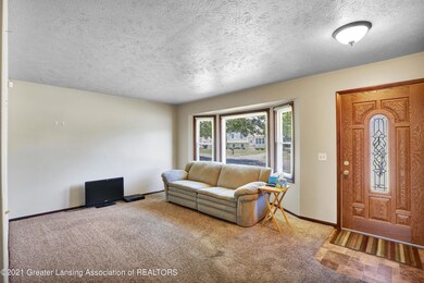 5336 Sunrose Ave, Lansing, MI 48911 - photo 4