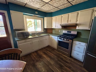 15 Oregon St, Wilkes Barre, PA 18702 - photo 4