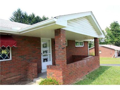 8 Judy Dr, Herminie, PA 15637 - photo 2