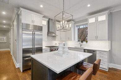 2656 N Wayne Ave unit 2, Chicago, IL 60614 - photo 5