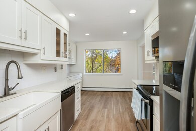 Candlelight Terrace unit 71, Stamford, CT 06905 - photo 2
