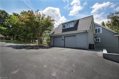 1045 Anns Ct, Asheboro, NC 27205 - photo 5