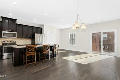 510 N Tunstall Ave, Apex, NC 27502 - photo 6