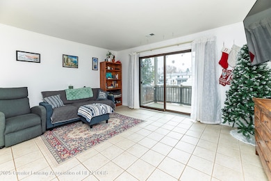 523 Bainbridge Dr unit 37, East Lansing, MI 48823 - photo 3