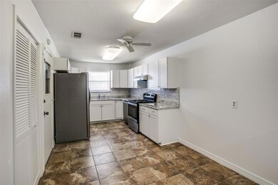 5312 Susan Lee Ln, North Richland Hills, TX 76180 - photo 4