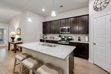 726 Crystal Charm Ln, Magnolia, TX 77354 - photo 5