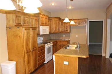 20843 W 224th St, Spring Hill, KS 66083 - photo 3