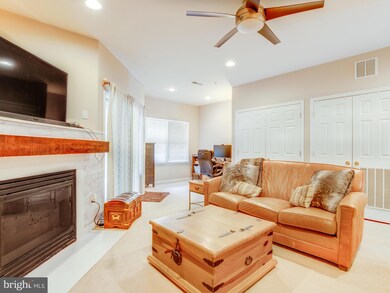 607 Trout Run Ct, Odenton, MD 21113 - photo 4