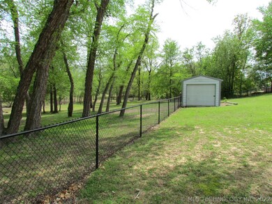 1792 E Mcgill Cir, Eufaula, OK 74432 - photo 6