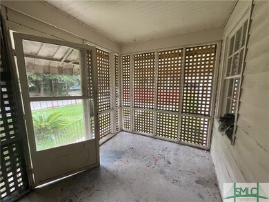 2244 Greenwood St, Savannah, GA 31404 - photo 7