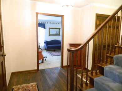 306 Meadowrue Ln, Batavia, IL 60510 - photo 2