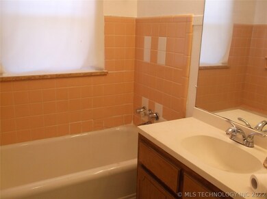 1st bathroom with bathtub