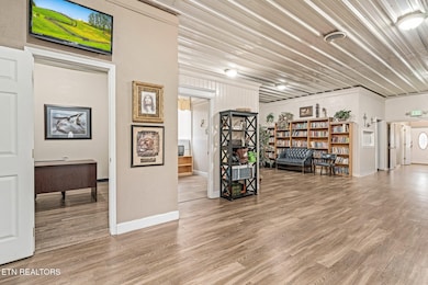 164 Oak Rd, Crossville, TN 38555 - photo 7