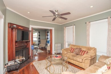 23 W Weir St, Taunton, MA 02780 - photo 6