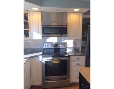 70 Charles Ave, Uxbridge, MA 01569 - photo 3