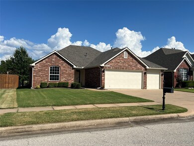 925 S 75th St, Broken Arrow, OK 74014 - photo 2