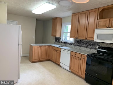 151 Barrett Heights Rd, Stafford, VA 22556 - photo 5