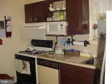 611 N Cannon Ave, Lansdale, PA 19446 - photo 2