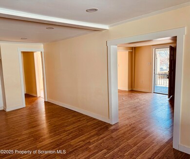 3269 Cedar Ave, Scranton, PA 18505 - photo 2