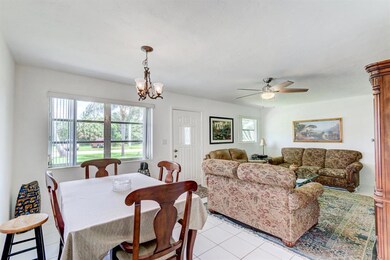 2616 Bridgeman Dr, West Palm Beach, FL 33409 - photo 7