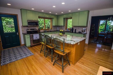 49750 Hilltop Ln, Waterville, MN 56096 - photo 3