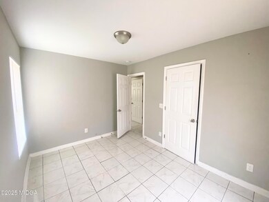 2444 Rocky Creek Rd, Macon, GA 31206 - photo 5