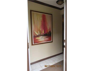 Foyer.
