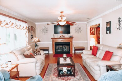 7121 Lynd St, Moss Point, MS 39563 - photo 5