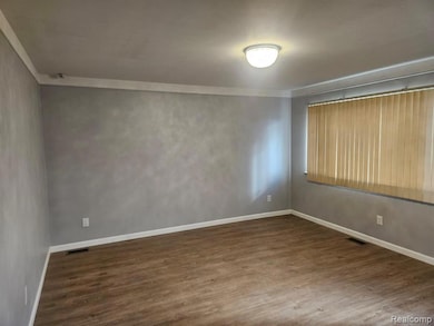 4245 Kiefer Ave, Warren, MI 48091 - photo 4