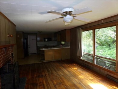 851 Salmon Falls Rd, Rochester, NH 03868 - photo 5