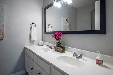 3017 Wayfarer Rd, Bedford, TX 76021 - photo 4