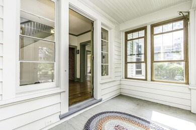 w 1180 Ashland Avenue001