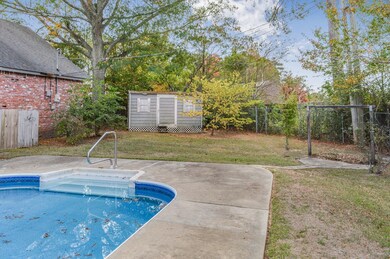 508 Oakbrook Cir, McComb, MS 39648 - photo 7