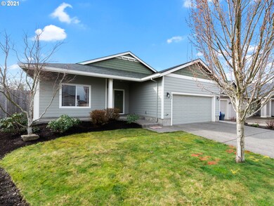 722 Burghardt Dr, Molalla, OR 97038 - photo 4