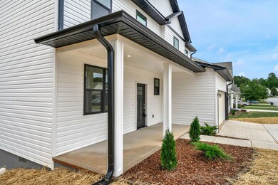 4012 Hereford Ln, Dallas, NC 28034 - photo 5