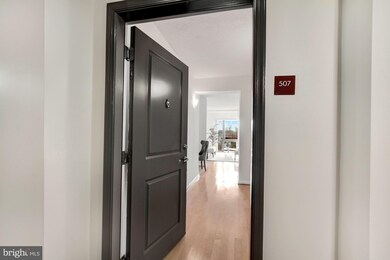 The Aurora Condominiums unit 507, Silver Spring, MD 20910 - photo 7