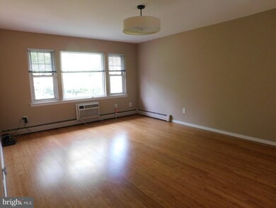 138 The Orchard unit F, East Windsor, NJ 08512 - photo 3