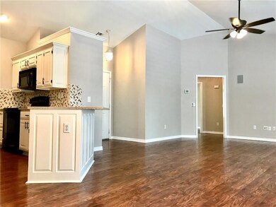 8 Branston Cir, Bella Vista, AR 72714 - photo 5