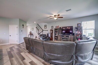 10491 Hawks Landing Dr, Land O' Lakes, FL 34638 - photo 6