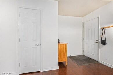 5260 River Glen Dr unit 262, Las Vegas, NV 89103 - photo 2