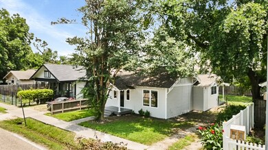 608 Northwood St, Houston, TX 77009 - photo 4