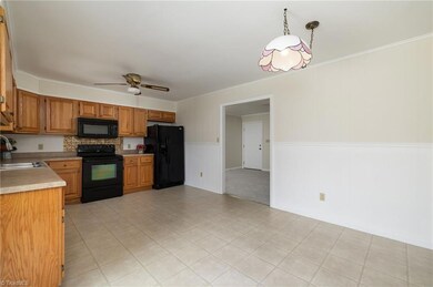 2649 Winding Woods Ln, Asheboro, NC 27205 - photo 7