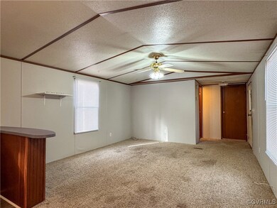 5015 Middle Rd unit 1, Prince George, VA 23875 - photo 3