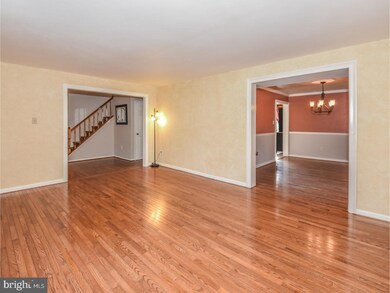 104 Harrison Forge Ct, Chalfont, PA 18914 - photo 3