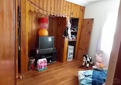 126 SW 4th St, Redmond, OR 97756 - photo 4