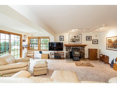 36 Wilders Grove Rd, Newton, NH 03858 - photo 5